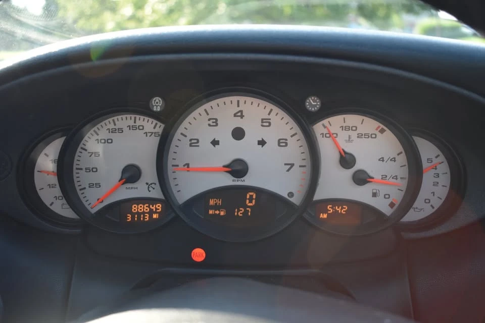 1999 Porsche 996 Carrera - Image 18 of 20
