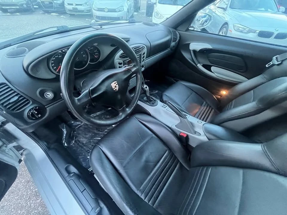1999 Porsche 986 Boxster - Image 11 of 17