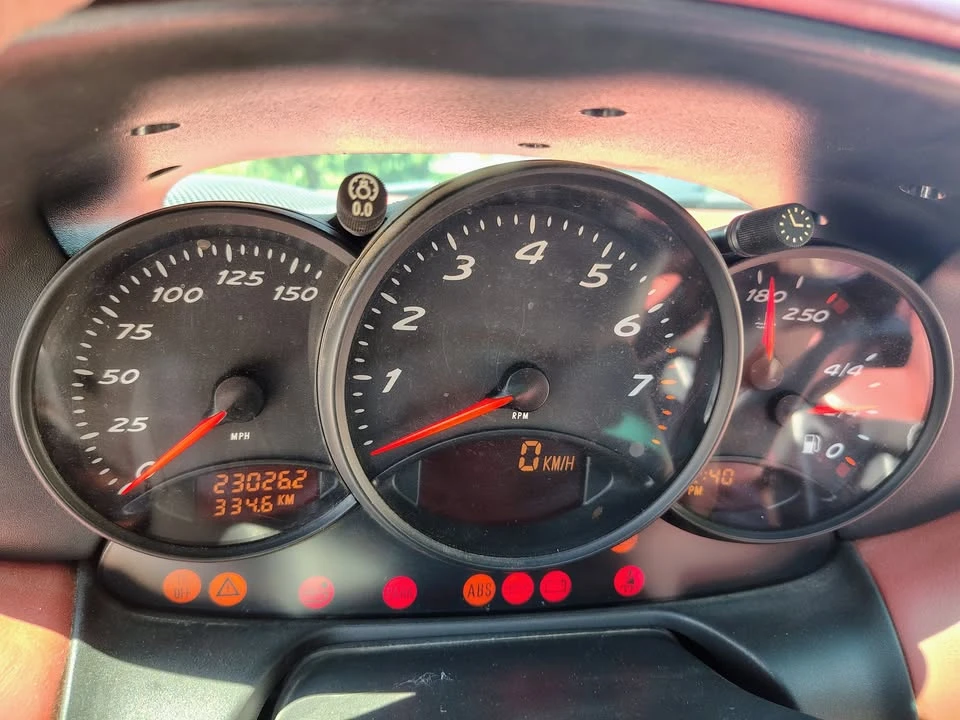 1999 Porsche 986 Boxster - Image 8 of 17