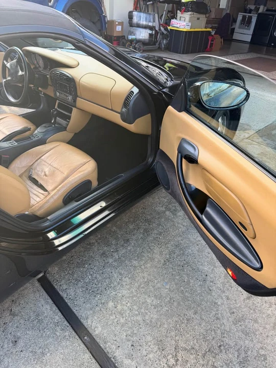 1999 Porsche 986 Boxster - Image 10 of 11
