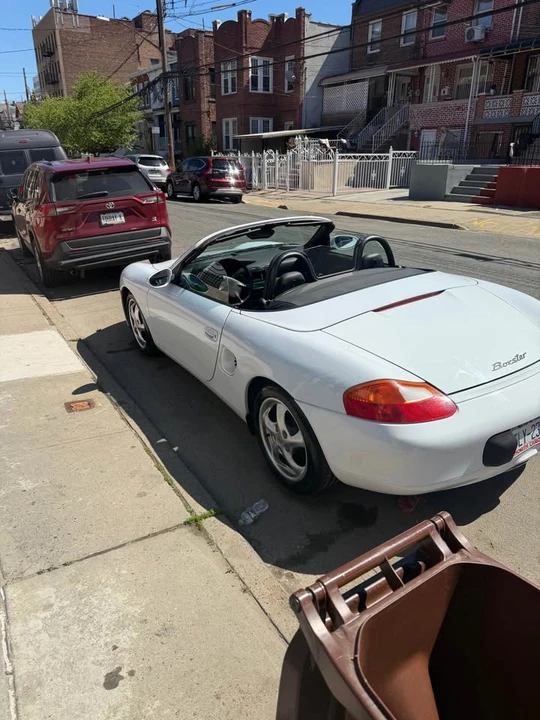 1998 Porsche 986 Boxster - Image 6 of 12