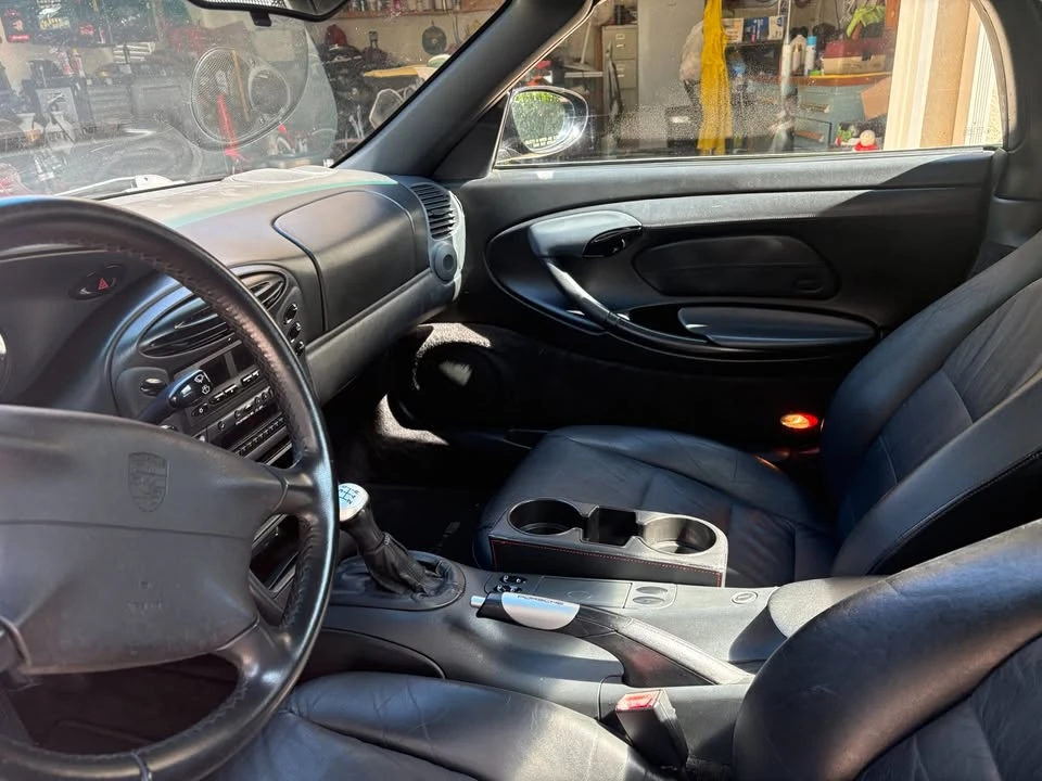 1999 Porsche 986 Boxster - Image 9 of 20