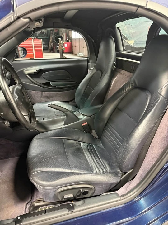 1999 Porsche 986 Boxster - Image 9 of 13