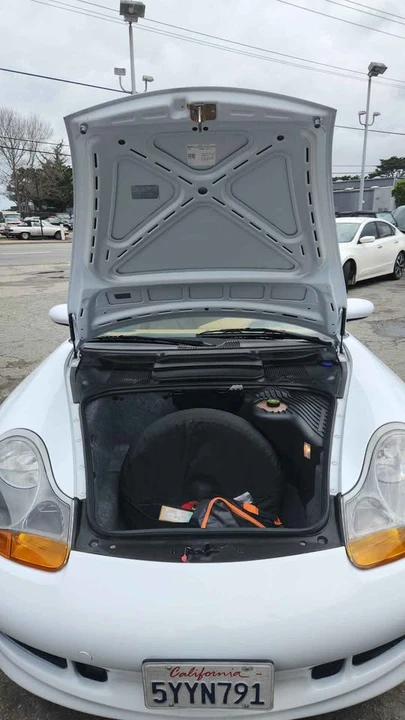 1999 Porsche 986 Boxster - Image 11 of 16