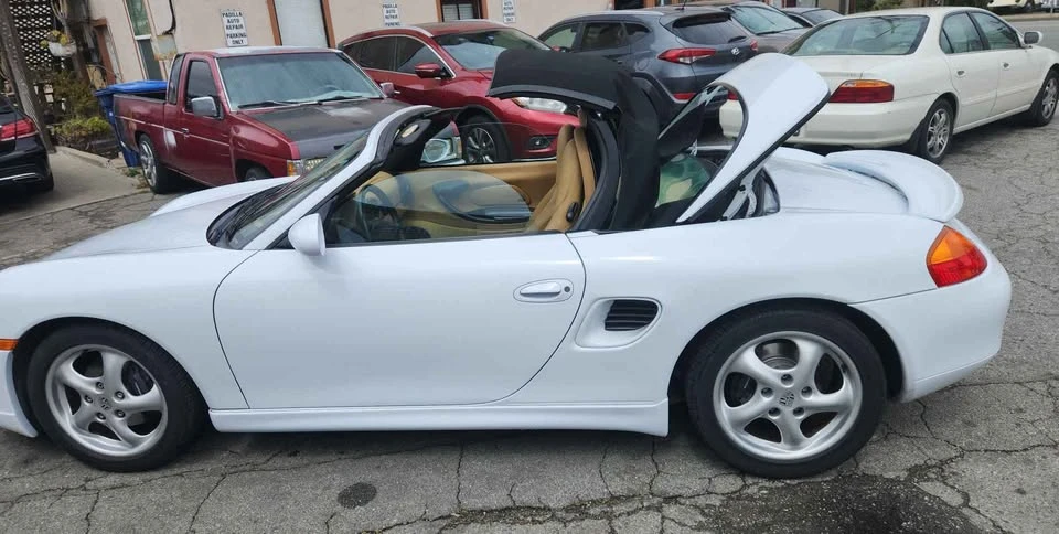 1999 Porsche 986 Boxster - Image 13 of 16