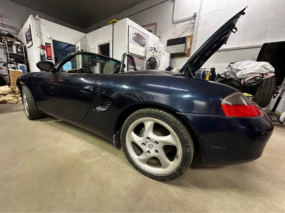1999 Porsche 986 Boxster - Image 10 of 14