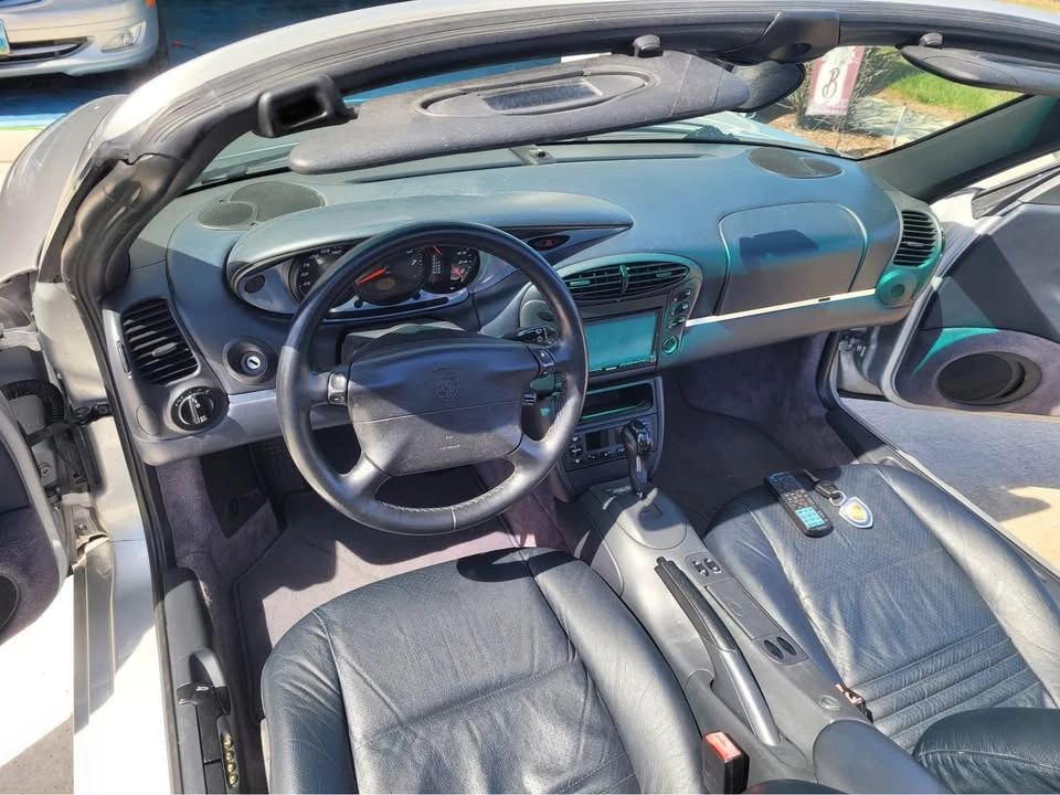 1999 Porsche 986 Boxster S - Image 9 of 17