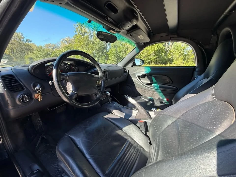 1999 Porsche 986 Boxster - Image 11 of 16