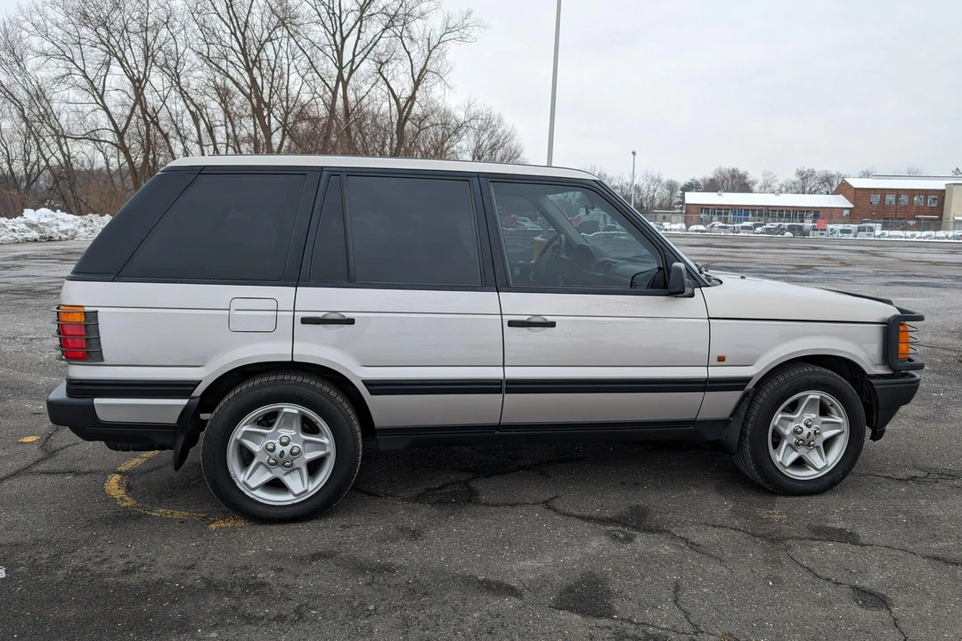 1999 Land Rover Range Rover P38A - Image 3 of 31