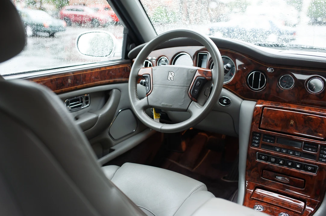 1999 Rolls-Royce Silver Seraph - Image 9 of 31