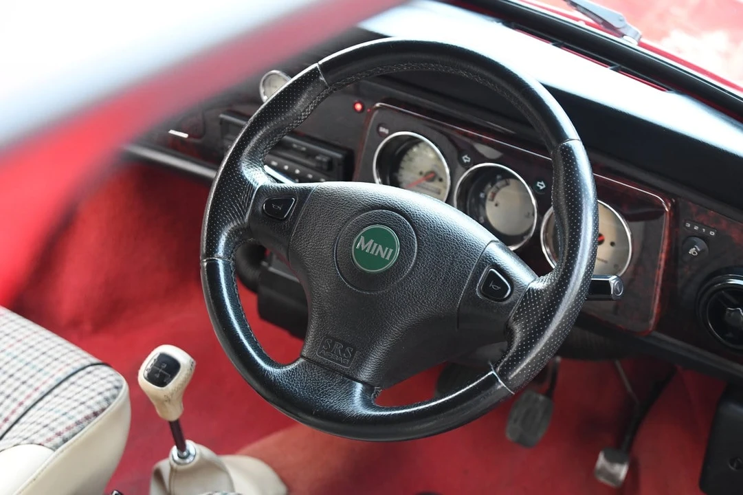 1999 Rover Mini Cooper - Image 2 of 30