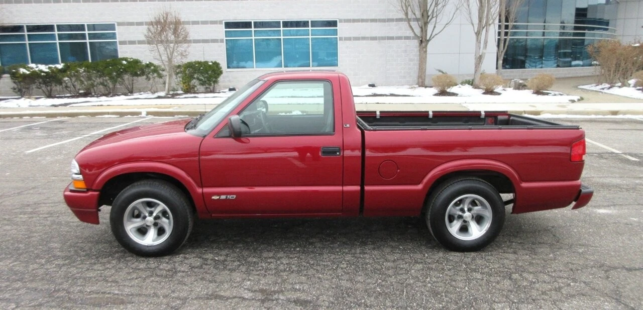1999 Chevrolet S-10 - Image 9 of 21