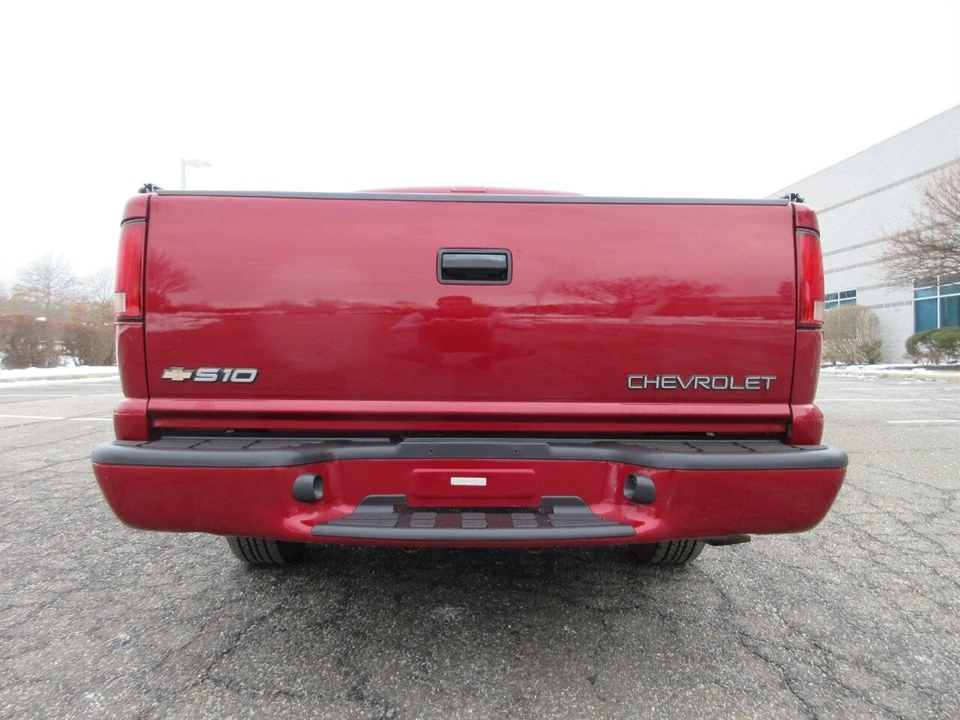 1999 Chevrolet S-10 - Image 14 of 21