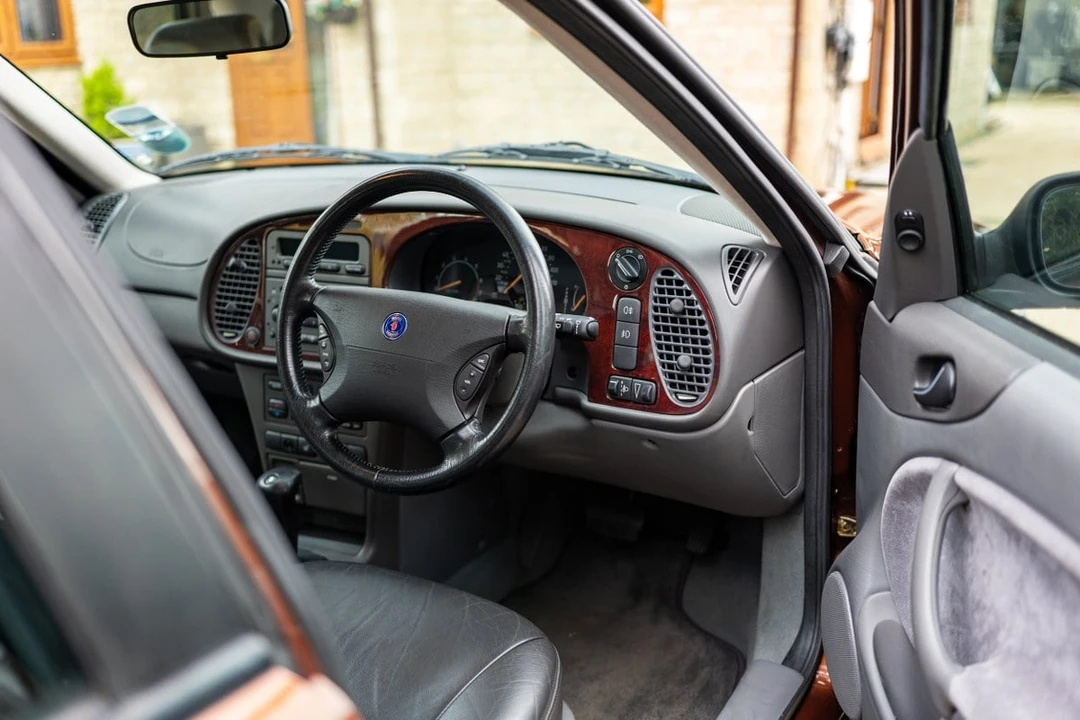 1999 Saab 9-3 1st Gen - Image 26 of 30