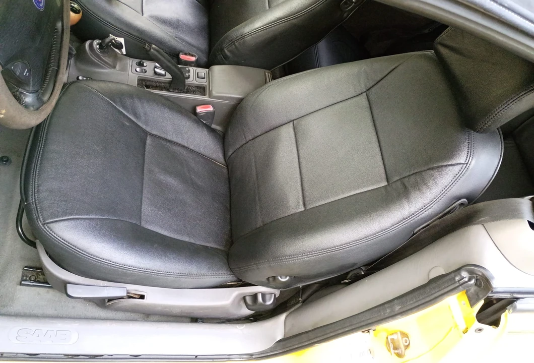 1999 Saab 9-3 1st Gen - Image 28 of 31