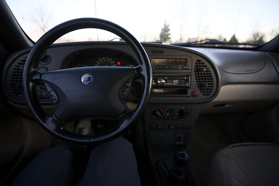 1999 Saab 9-3 1st Gen - Image 28 of 31