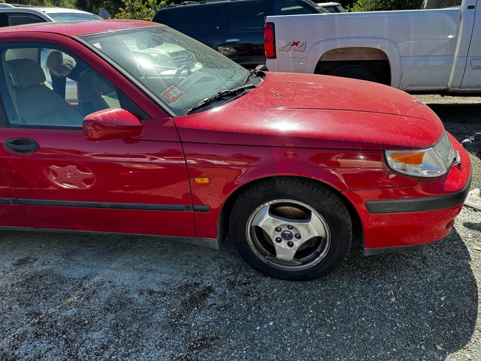 1999 Saab 9-5 1st Gen - Image 2 of 11