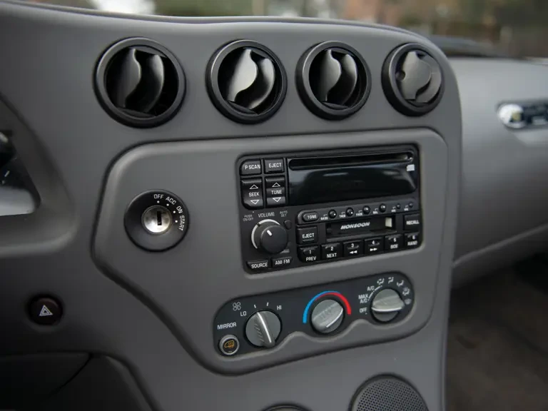 1999 Shelby Series 1 - Image 30 of 31