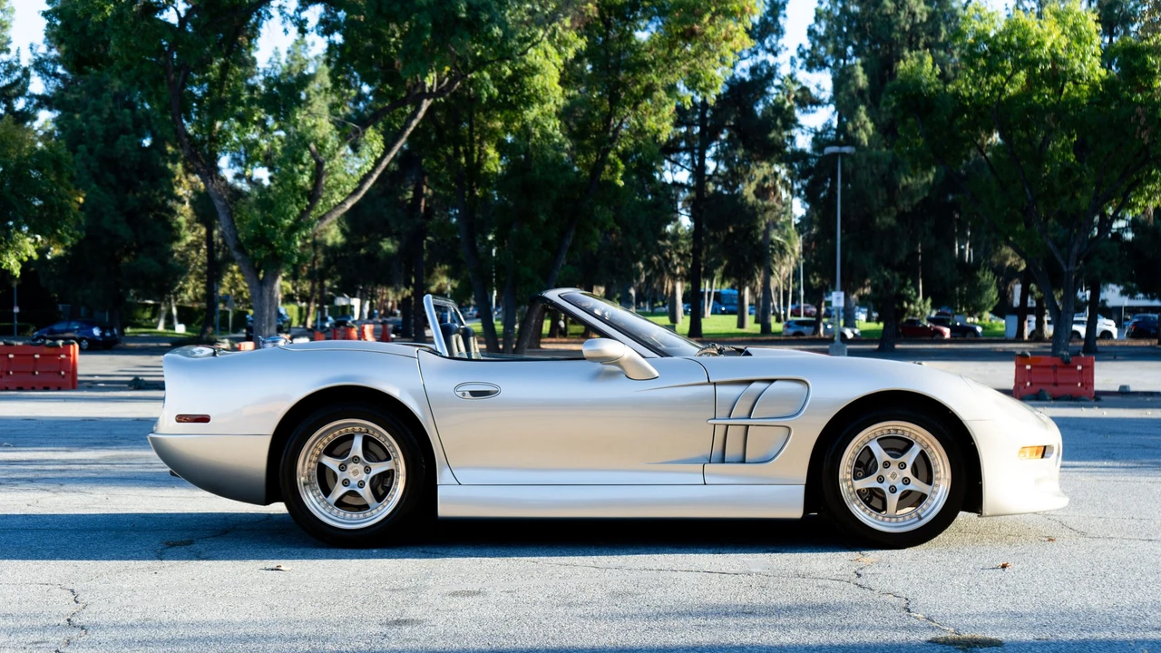 1999 Shelby Series 1 - Image 21 of 31