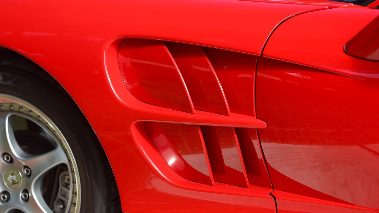 1999 Shelby Series 1 - Image 25 of 31