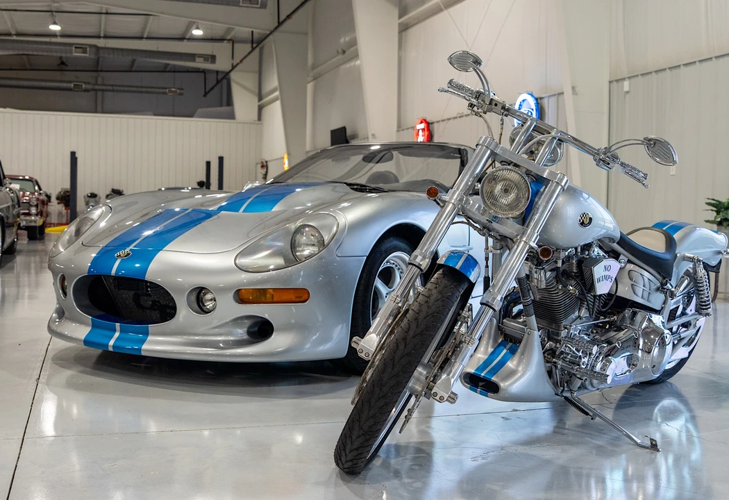 1999 Shelby Series 1 - Image 2 of 31