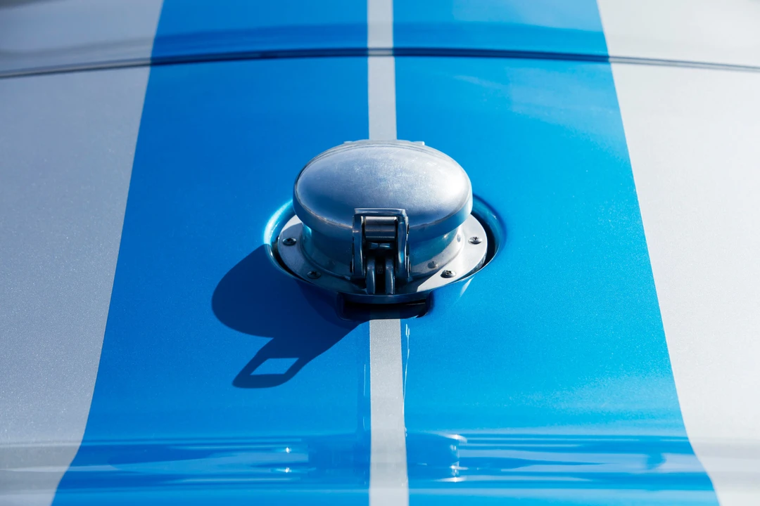 1999 Shelby Series 1 - Image 21 of 26