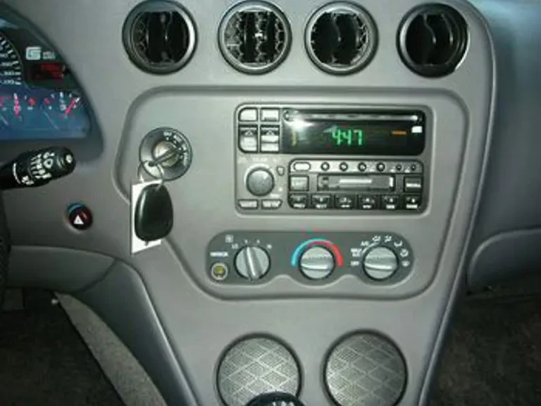 1999 Buick Roadmaster - Image 4 of 11