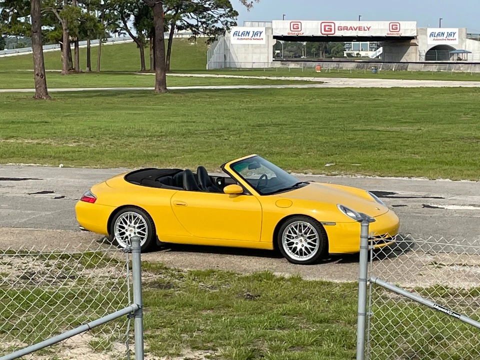 1999 Porsche 996 Carrera - Image 9 of 21