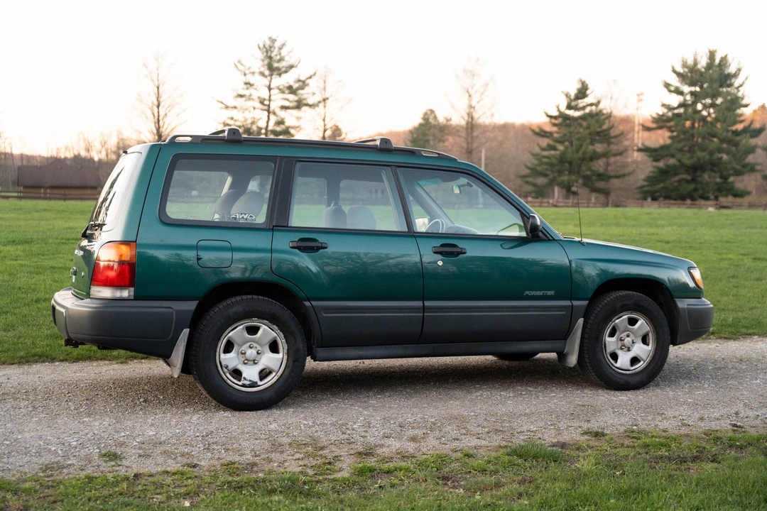 1999 Subaru Forester 1st Gen - Image 12 of 31