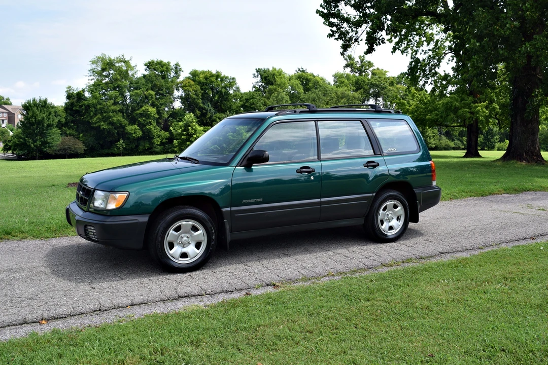 1999 Subaru Forester 1st Gen - Image 2 of 31