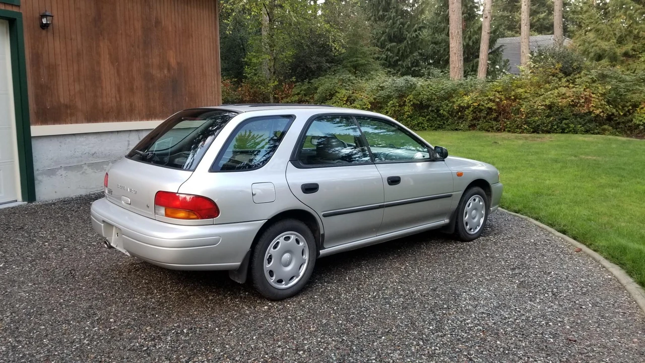 1999 Subaru Impreza 1st Gen - Image 12 of 31