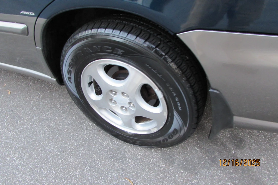 1999 Subaru Legacy 2nd Gen - Image 10 of 21