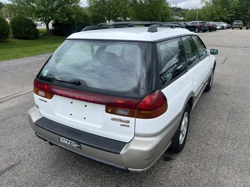 1999 Subaru Legacy 2nd Gen - Image 8 of 12