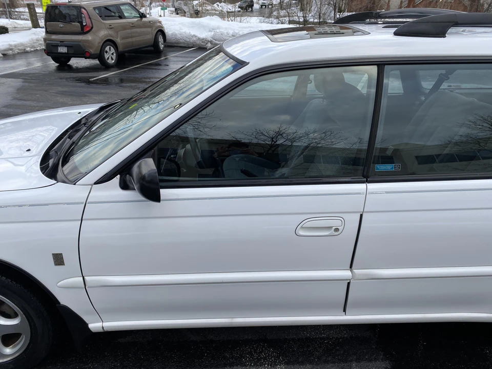 1999 Subaru Legacy 2nd Gen - Image 22 of 31