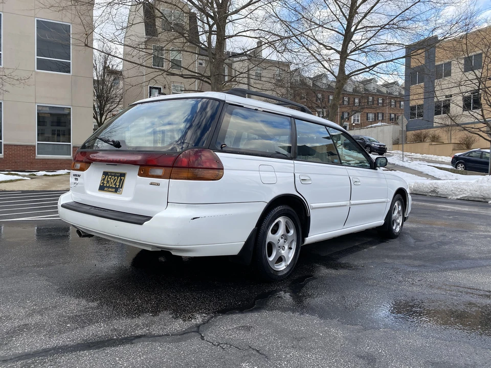1999 Subaru Legacy 2nd Gen - Image 10 of 31