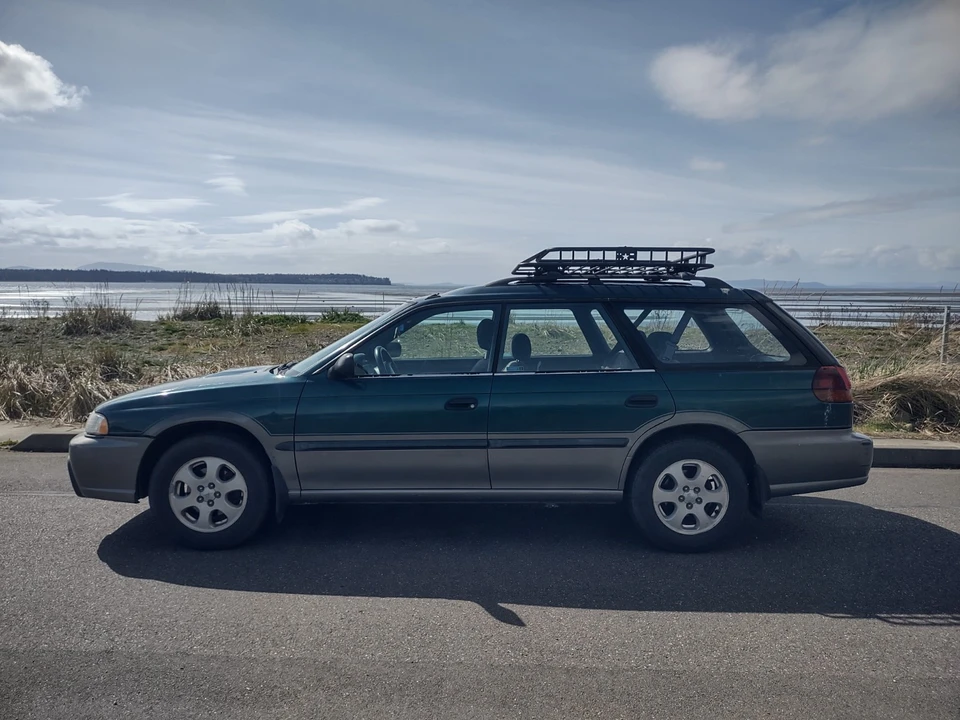 1999 Subaru Outback 1st Gen - Image 4 of 12