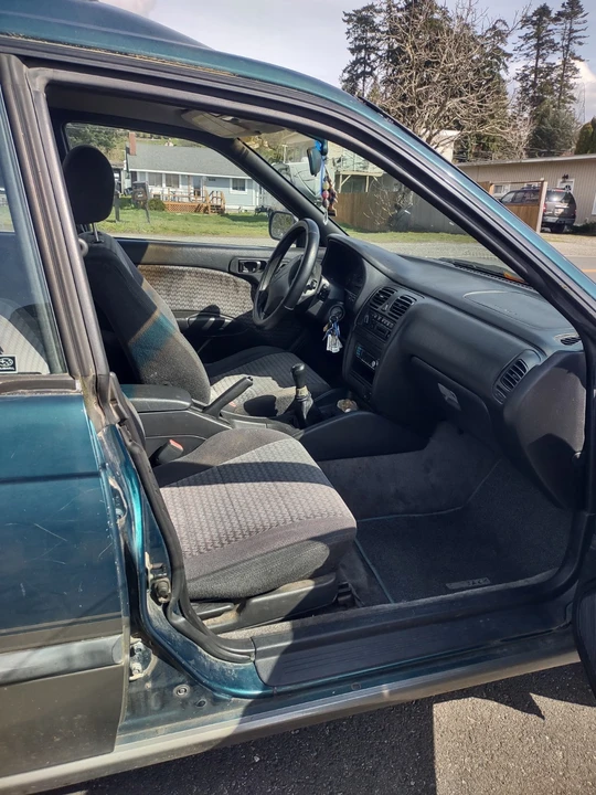 1999 Subaru Outback 1st Gen - Image 7 of 12