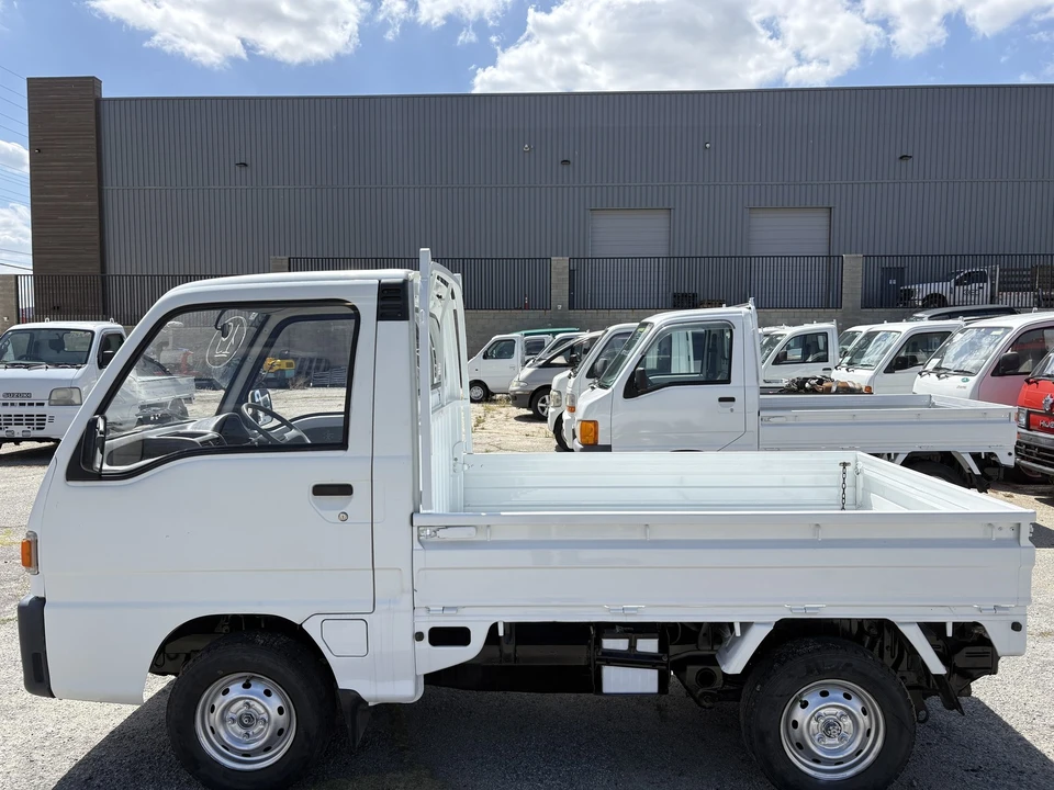 1999 Subaru Sambar 5th Gen - Image 4 of 31