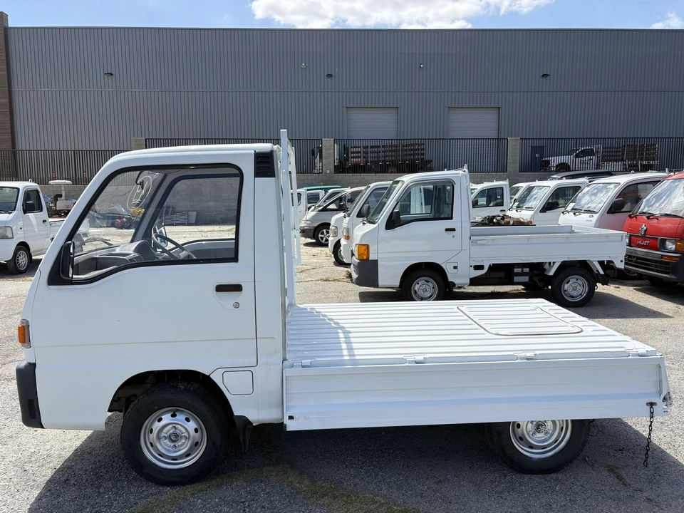 1999 Subaru Sambar 5th Gen - Image 9 of 31