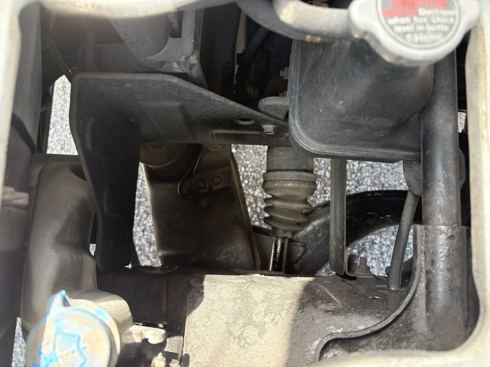 1999 Subaru Sambar 5th Gen - Image 25 of 31