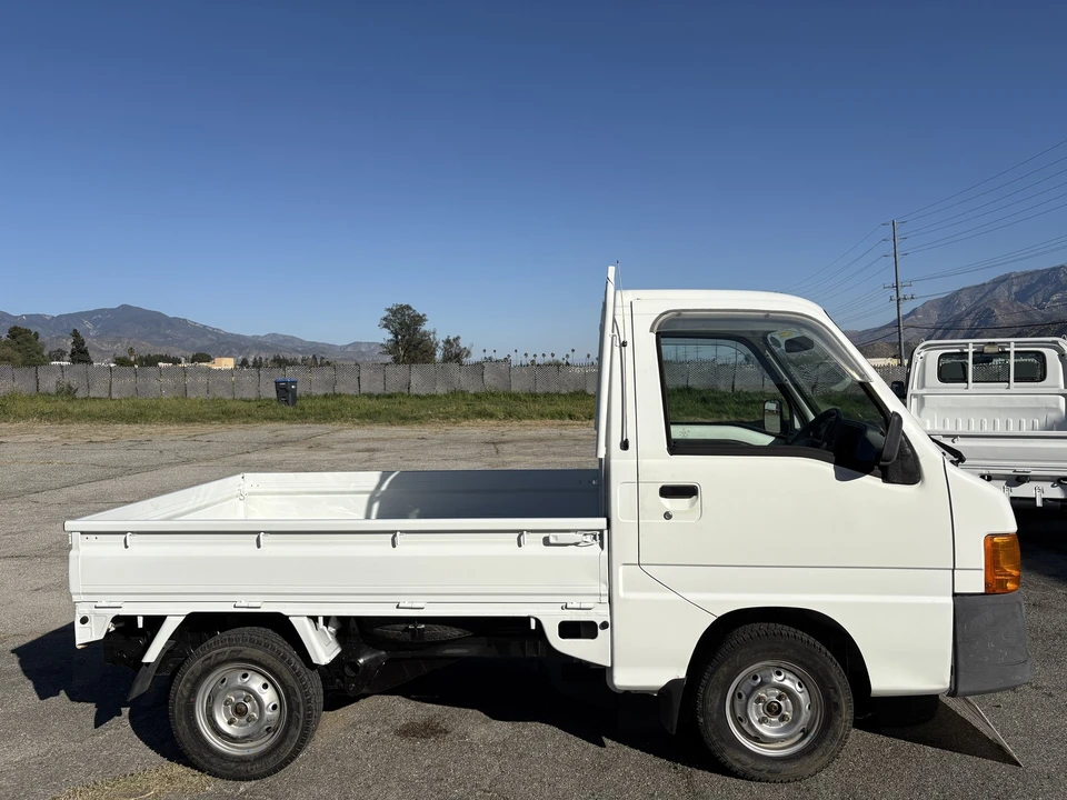 1999 Subaru Sambar 6th Gen - Image 8 of 21