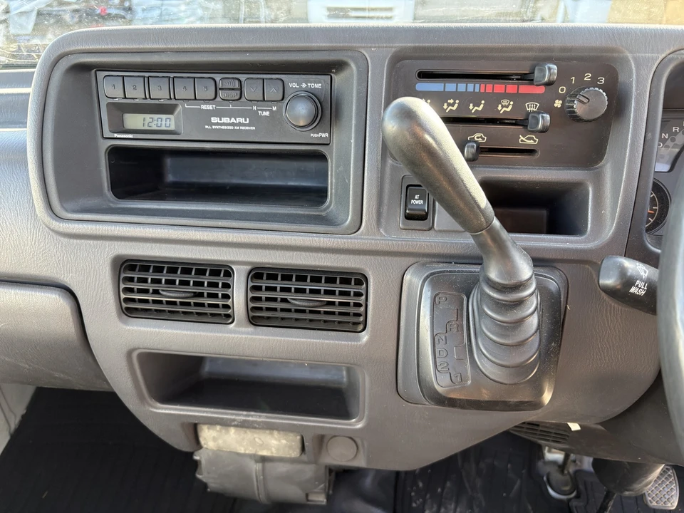 1999 Subaru Sambar 6th Gen - Image 18 of 21