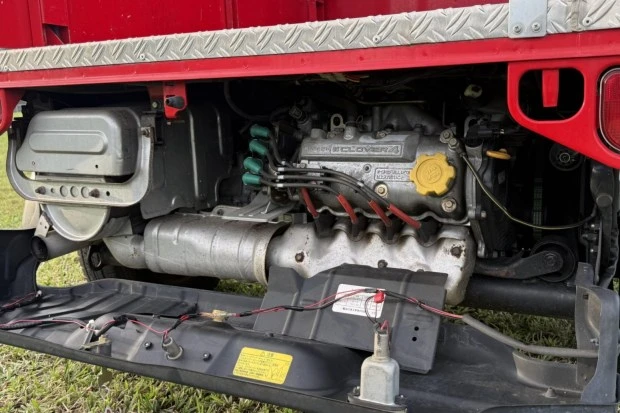 1999 Subaru Sambar 6th Gen - Image 6 of 8