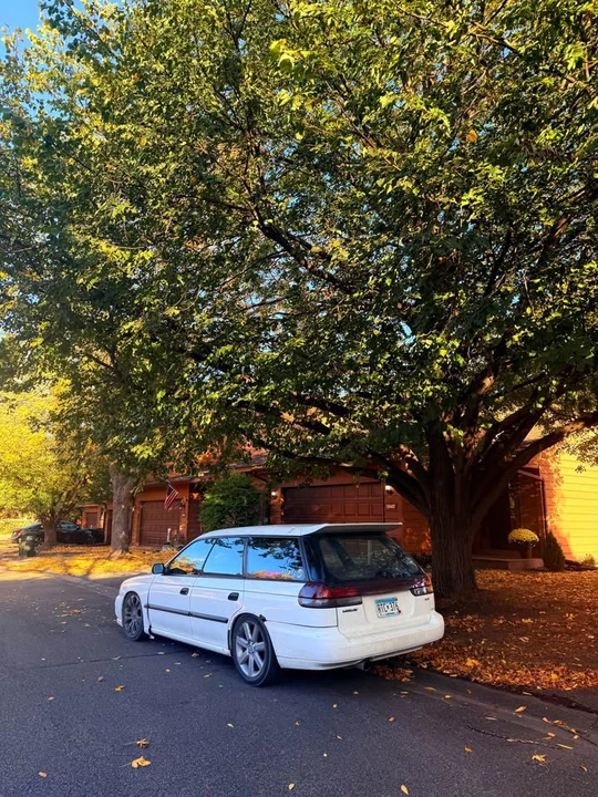 1999 Subaru Legacy 2nd Gen - Image 2 of 6