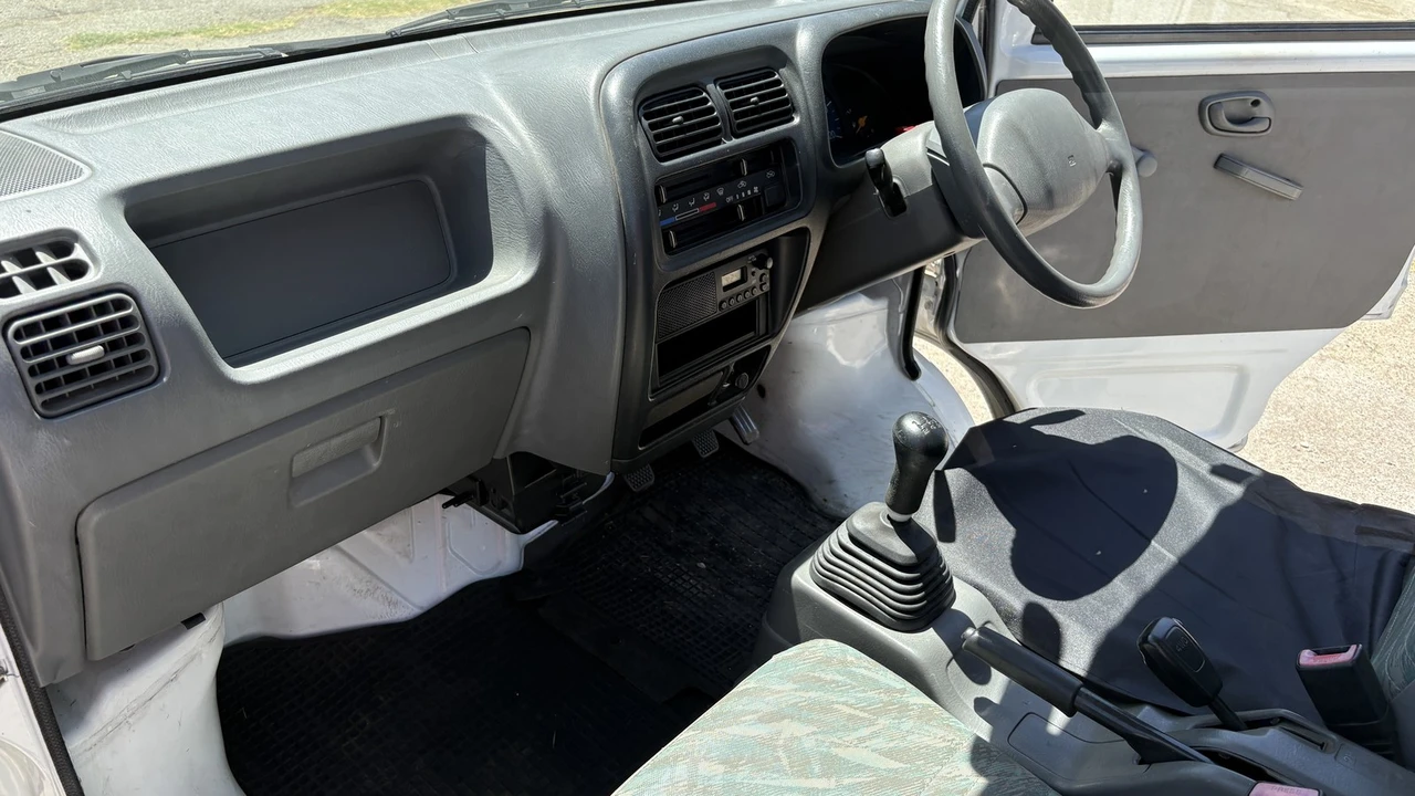 1999 Suzuki Carry & Every 10th Gen - Image 9 of 31
