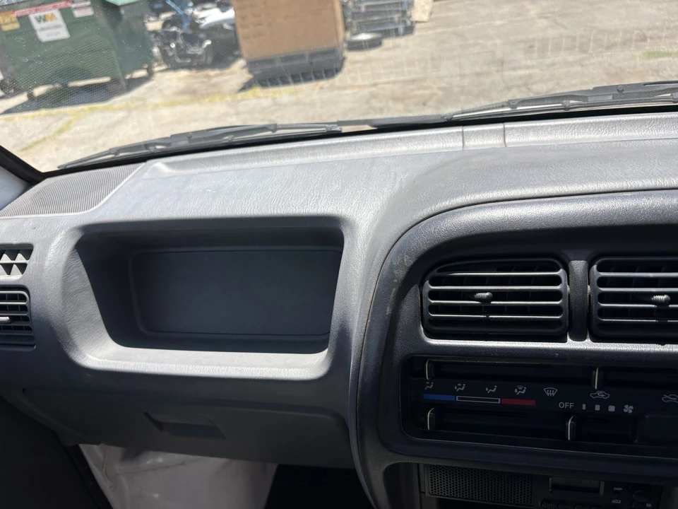 1999 Suzuki Carry & Every 10th Gen - Image 12 of 31