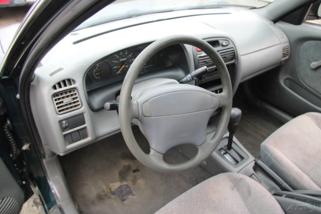 1999 Suzuki - Image 15 of 21