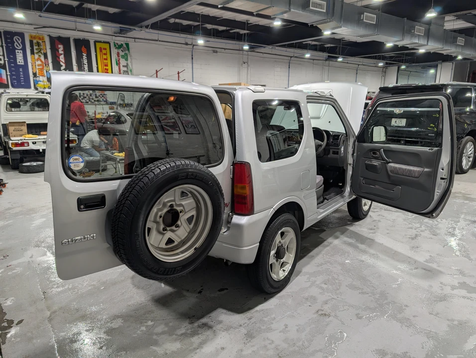 1999 Suzuki Jimny 3rd Gen - Image 18 of 31