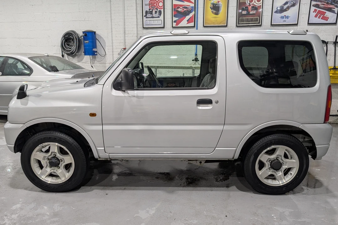 1999 Suzuki Jimny 3rd Gen - Image 3 of 31