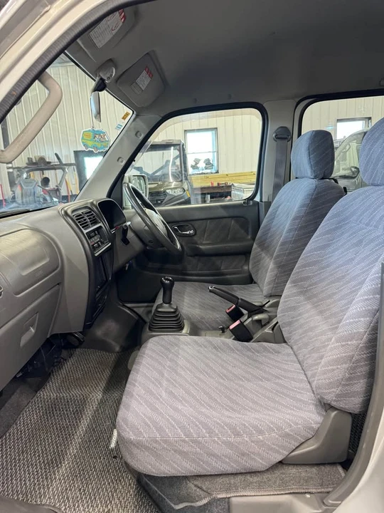 1999 Suzuki Carry & Every 9th Gen - Image 9 of 17